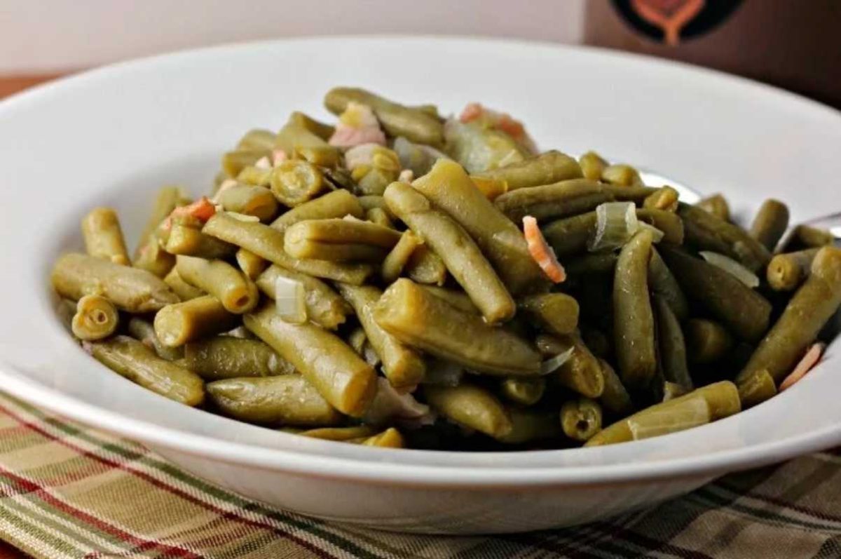 Cracker Barrel Copycat Country Style Green Beans.