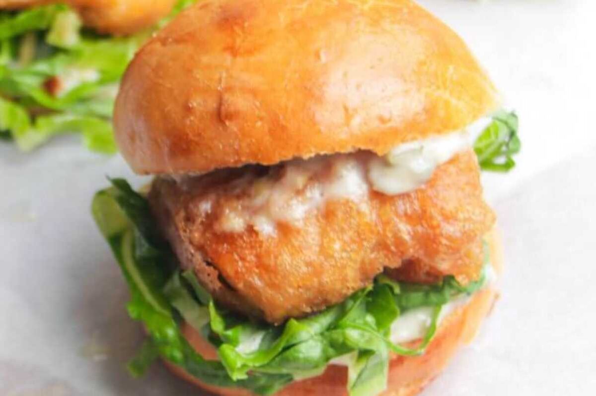 Crispy Beer Battered Fish Sliders. 