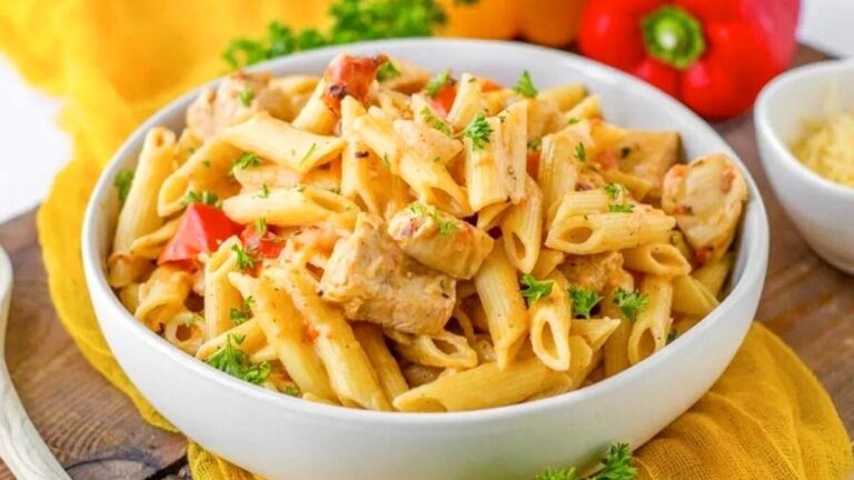 Crock Pot Cajun Chicken Pasta.