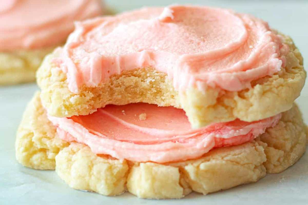 Crumbl Sugar Cookies Recipe.