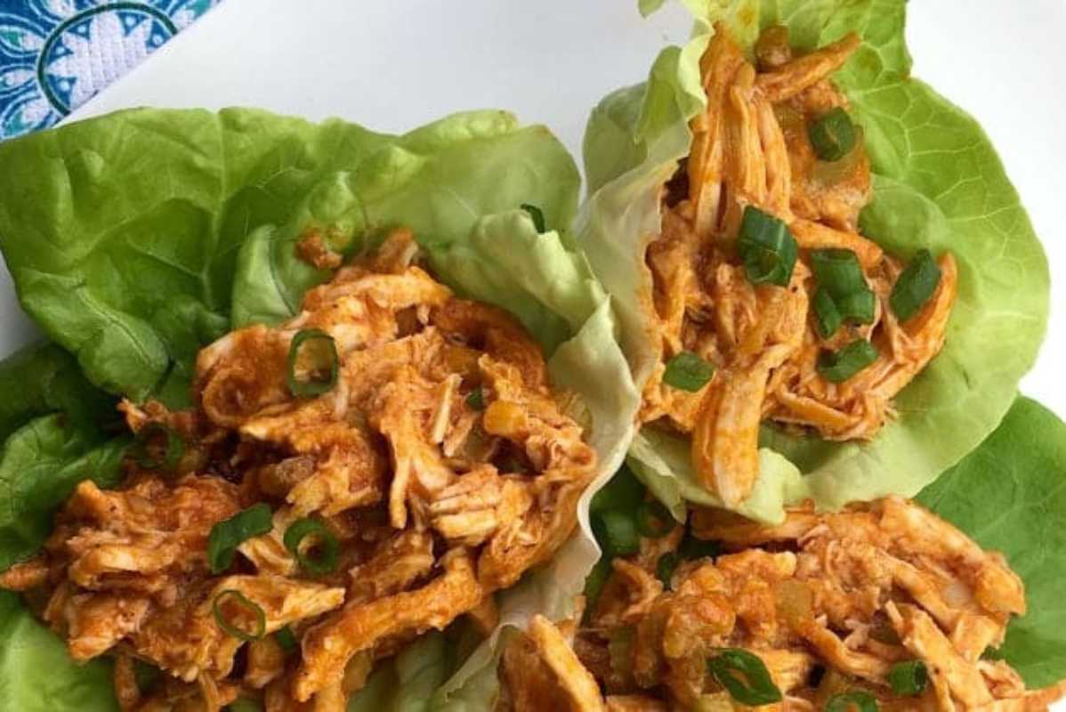 Easy Buffalo Chicken Lettuce Wraps Recipe. 