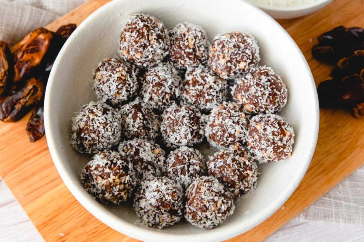 Easy Date Protein Balls.