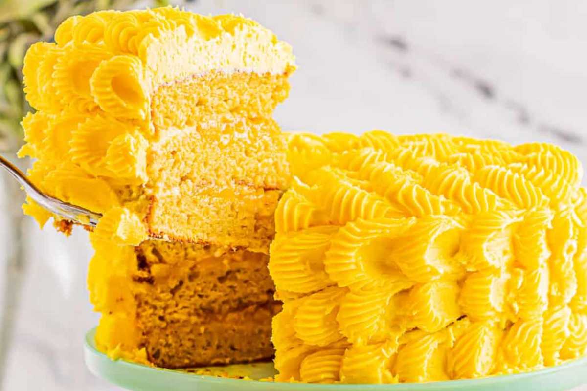 Fresh Mango Cake Recipe. 
