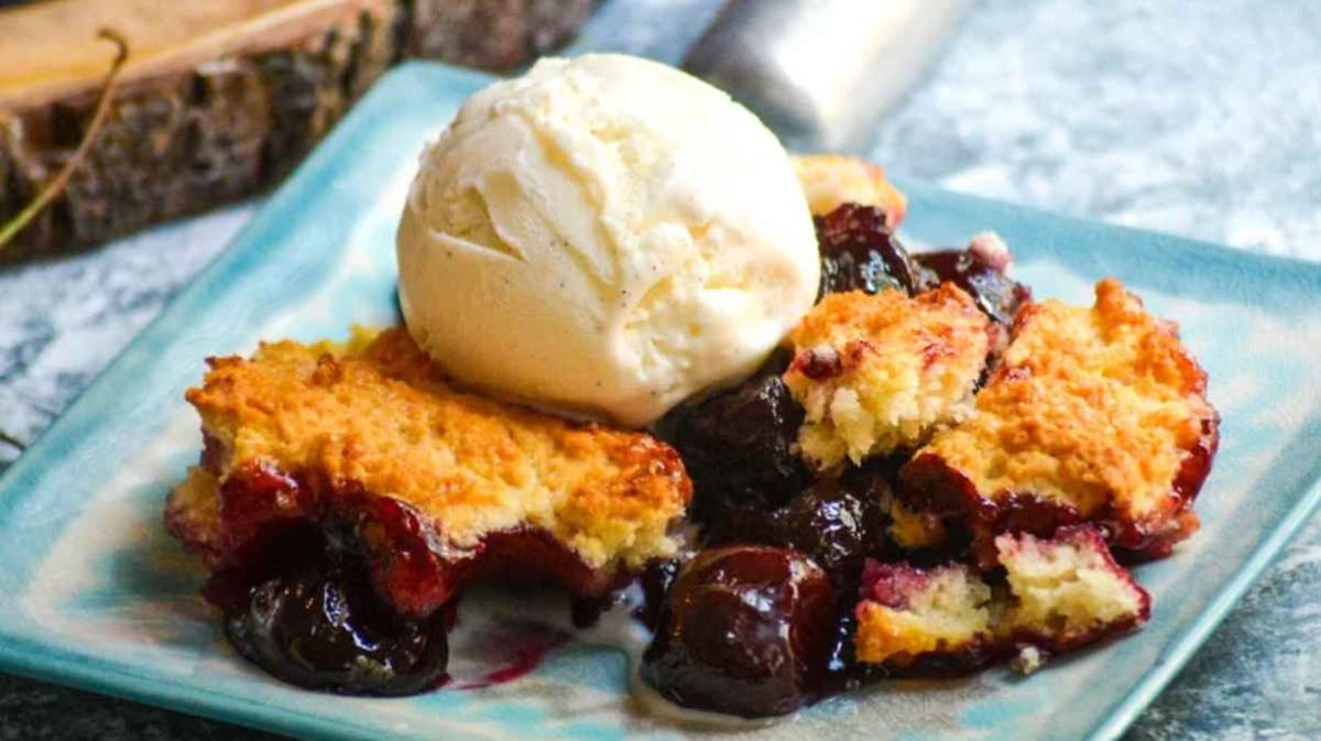 Grandma'S Sweet Cherry Cobbler.