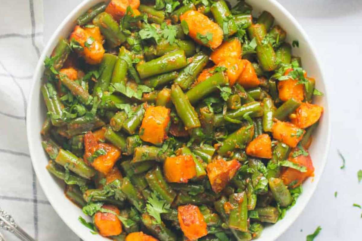Green Bean Curry | Aloo Beans.