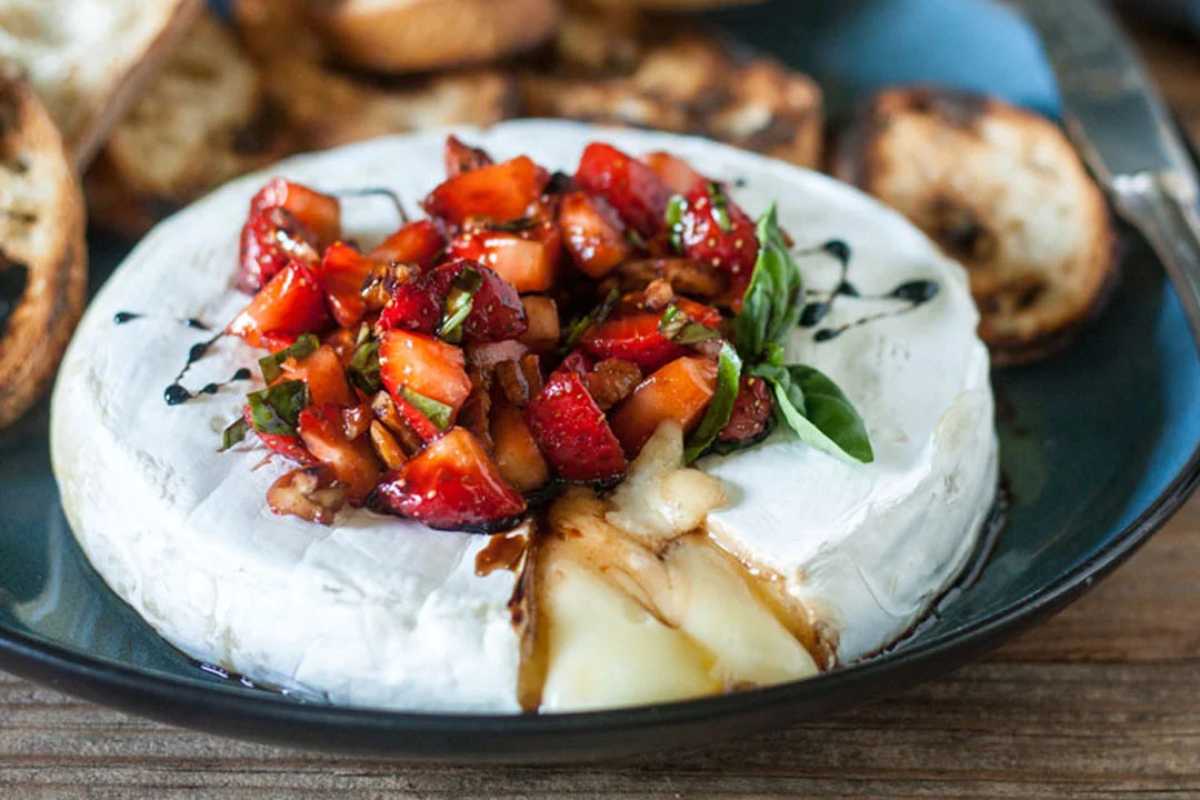 Grilled Brie Appetizer & Balsamic Strawberries.