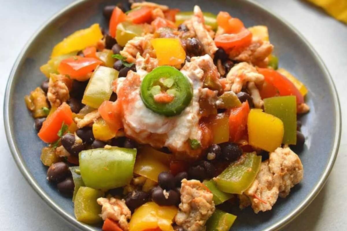 Healthy Turkey Skillet Burrito {Gf, Low Calorie}.