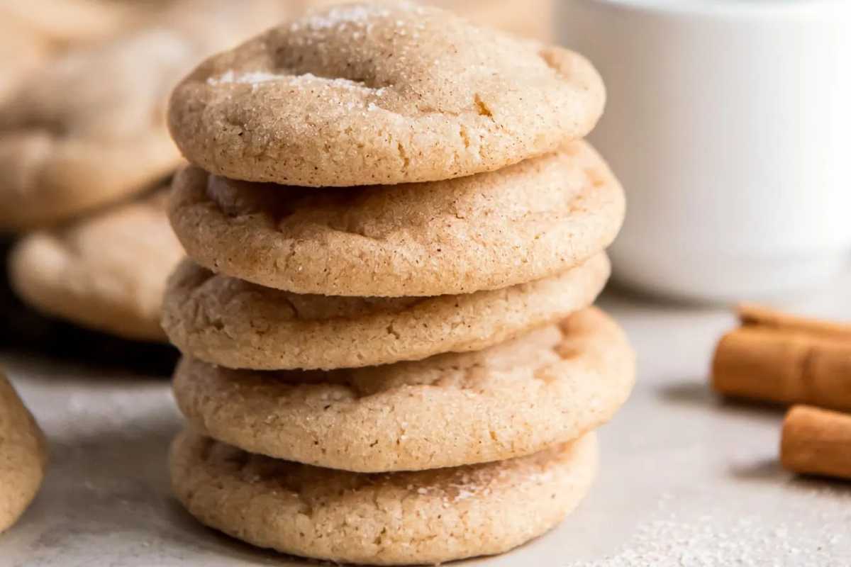 Homemade Snickerdoodle Cookies (soft & chewy!).