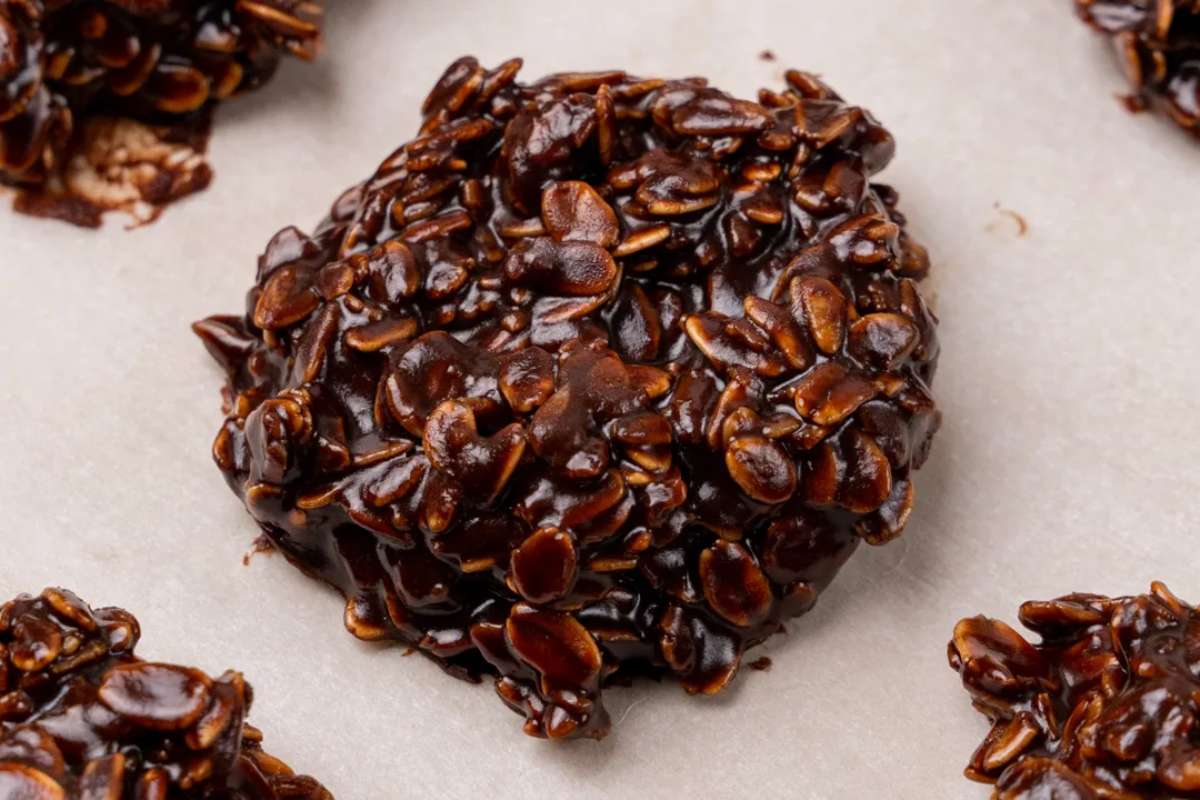 No Bake Chocolate Oatmeal Cookies. 