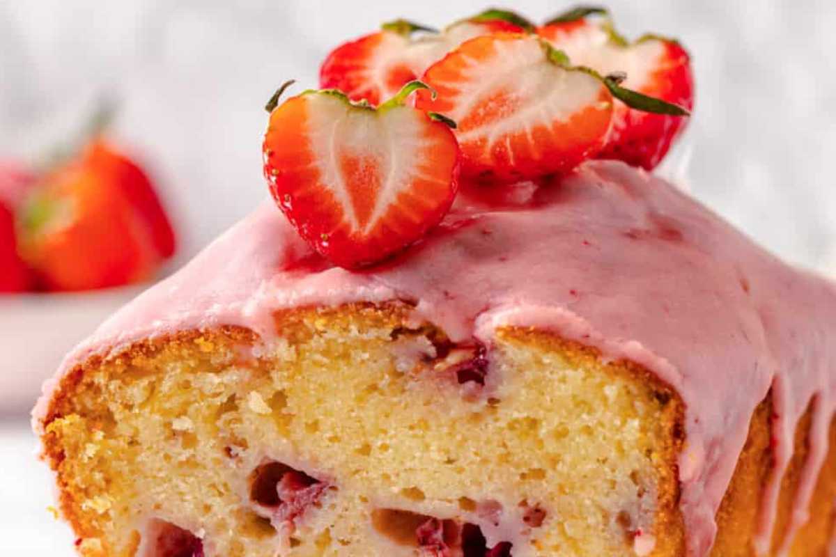 One-Bowl Strawberry Pound Cake With Strawberry Glaze. 