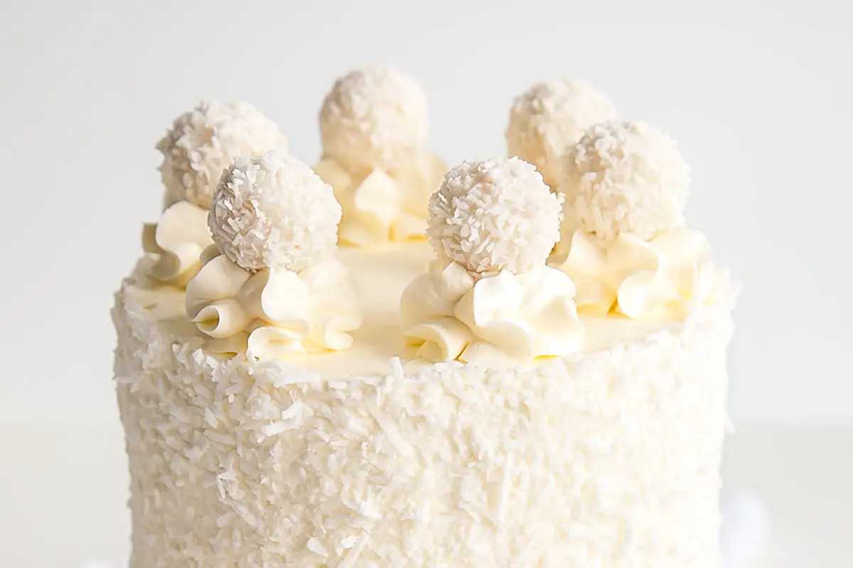 Raffaello Cake (Coconut Almond Cake). 