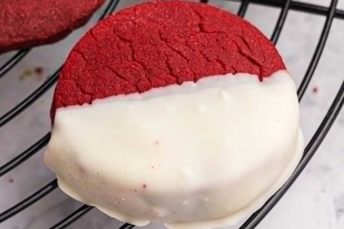 Red Velvet Shortbread Cookies.