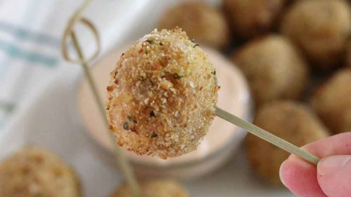 Sauerkraut Balls (Bunny B's Copy-cat Recipe).