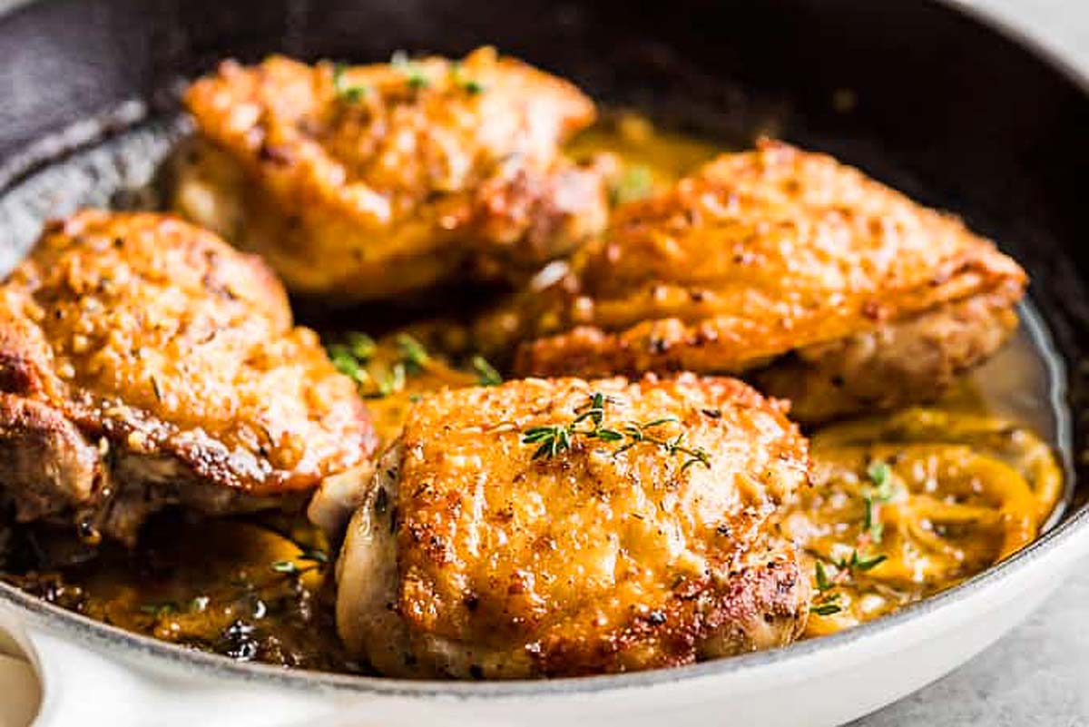 Skillet Lemon Garlic Chicken Thighs. 
