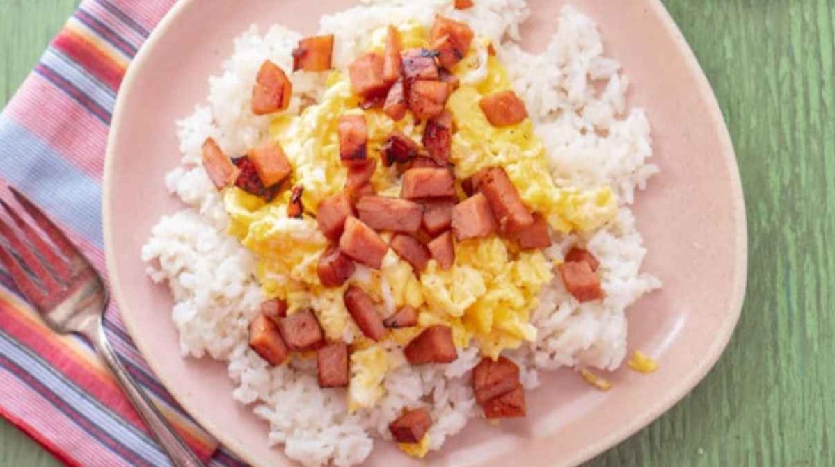 Spam Eggs And Rice Recipe From Hawaii. 