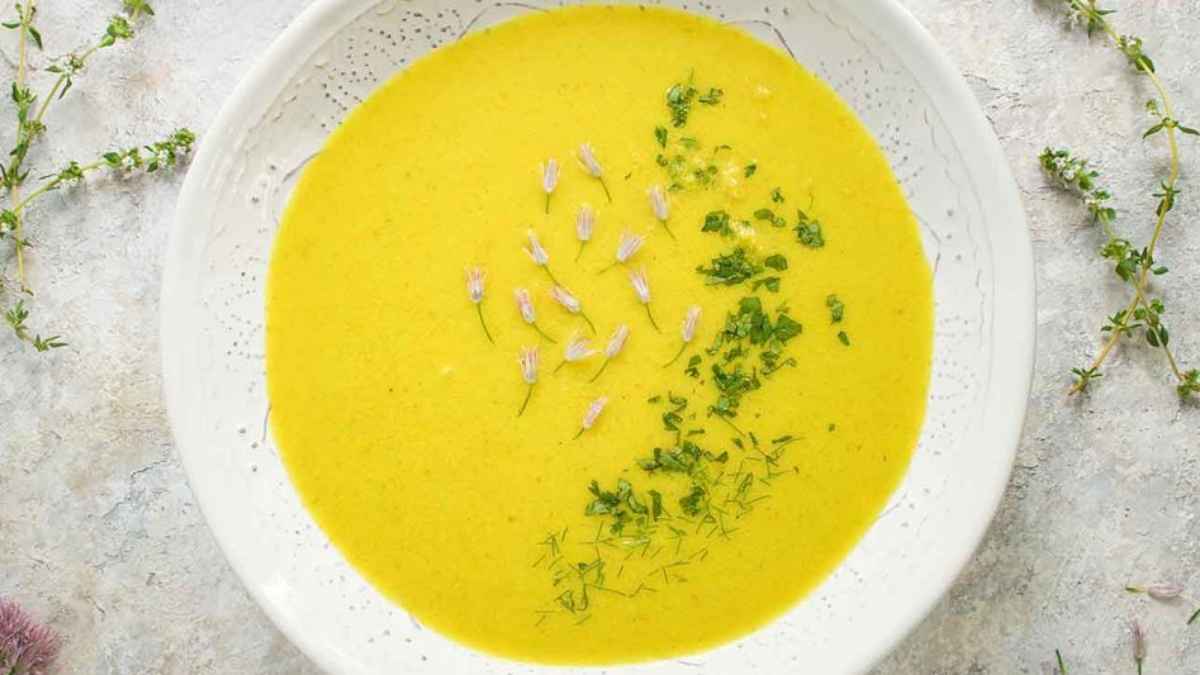 Spring Cauliflower Fennel Soup.