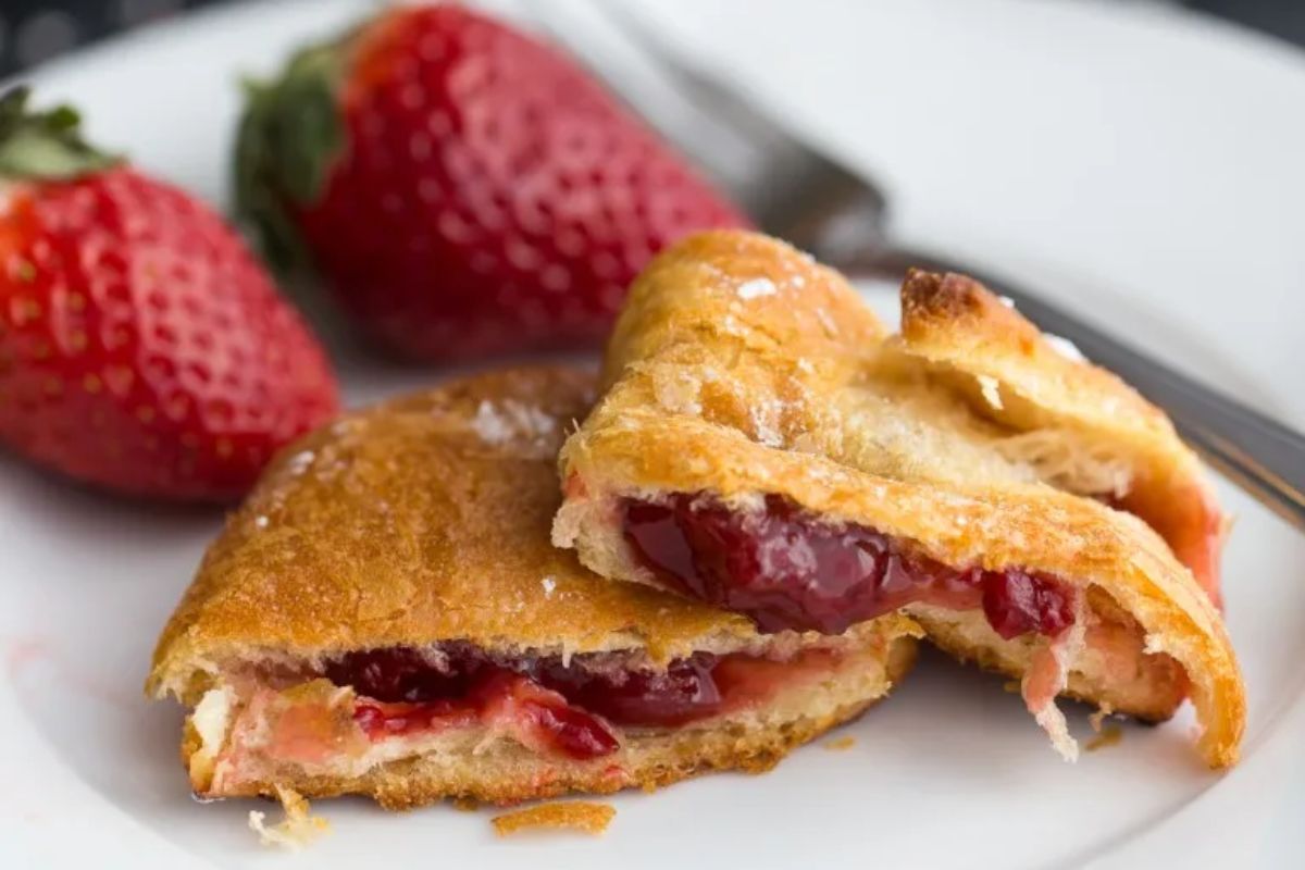 Strawberry Rolls