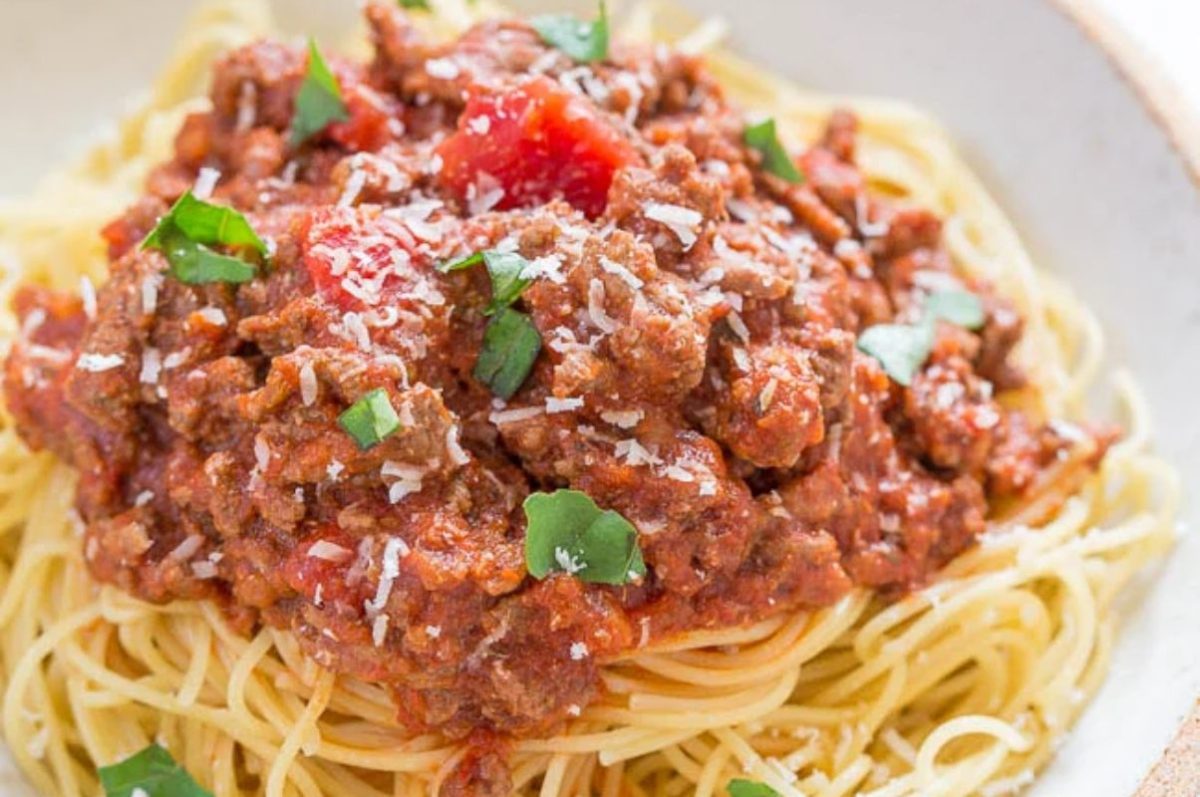 Super Easy Spaghetti Recipe Done In 15 Minutes
