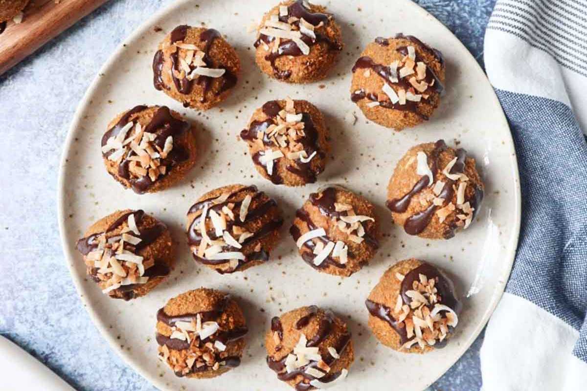 The Best Biscoff Protein Balls. 