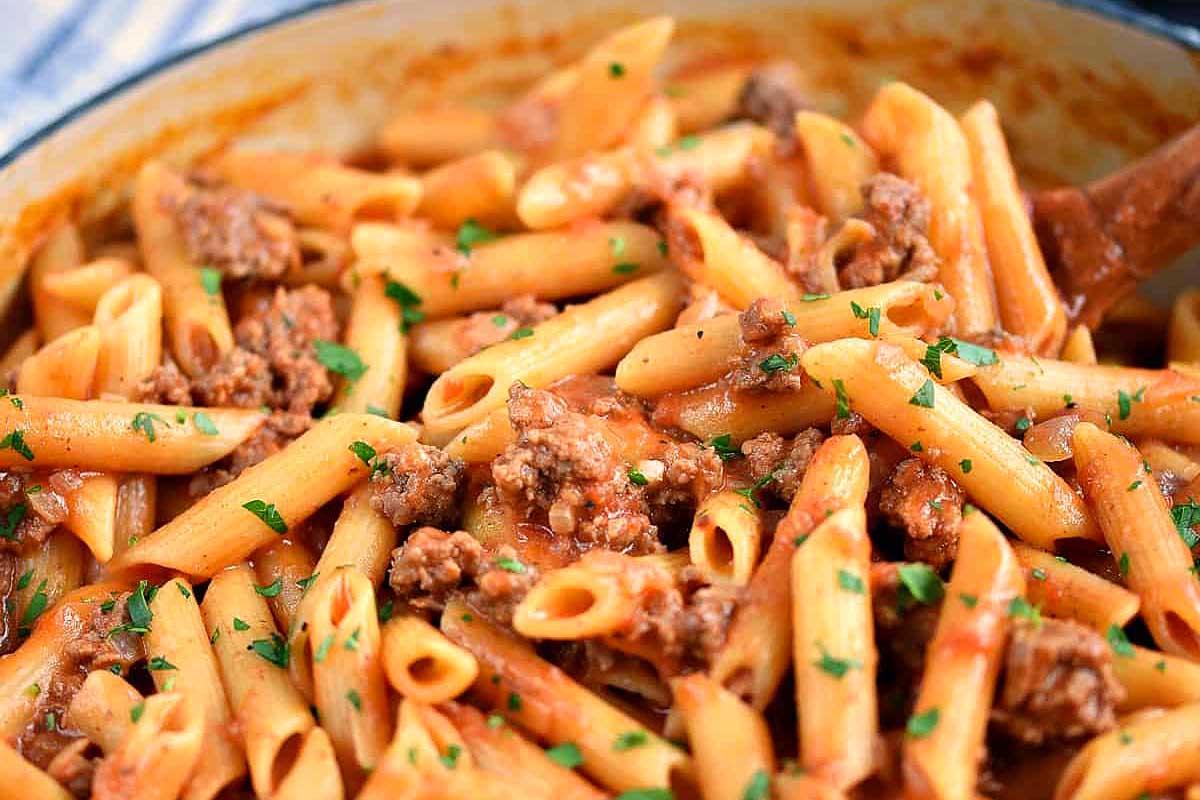 This Sloppy Joe Skillet recipe is simple to throw together and make a hearty meal that the entire family will love. cookingwithcurls.com