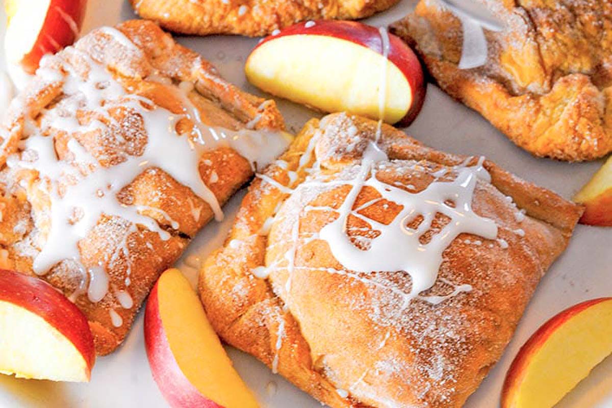 apple turnovers crescent rolls