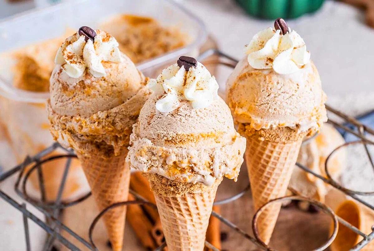 No Churn Pumpkin Spice Latte Ice Cream. 