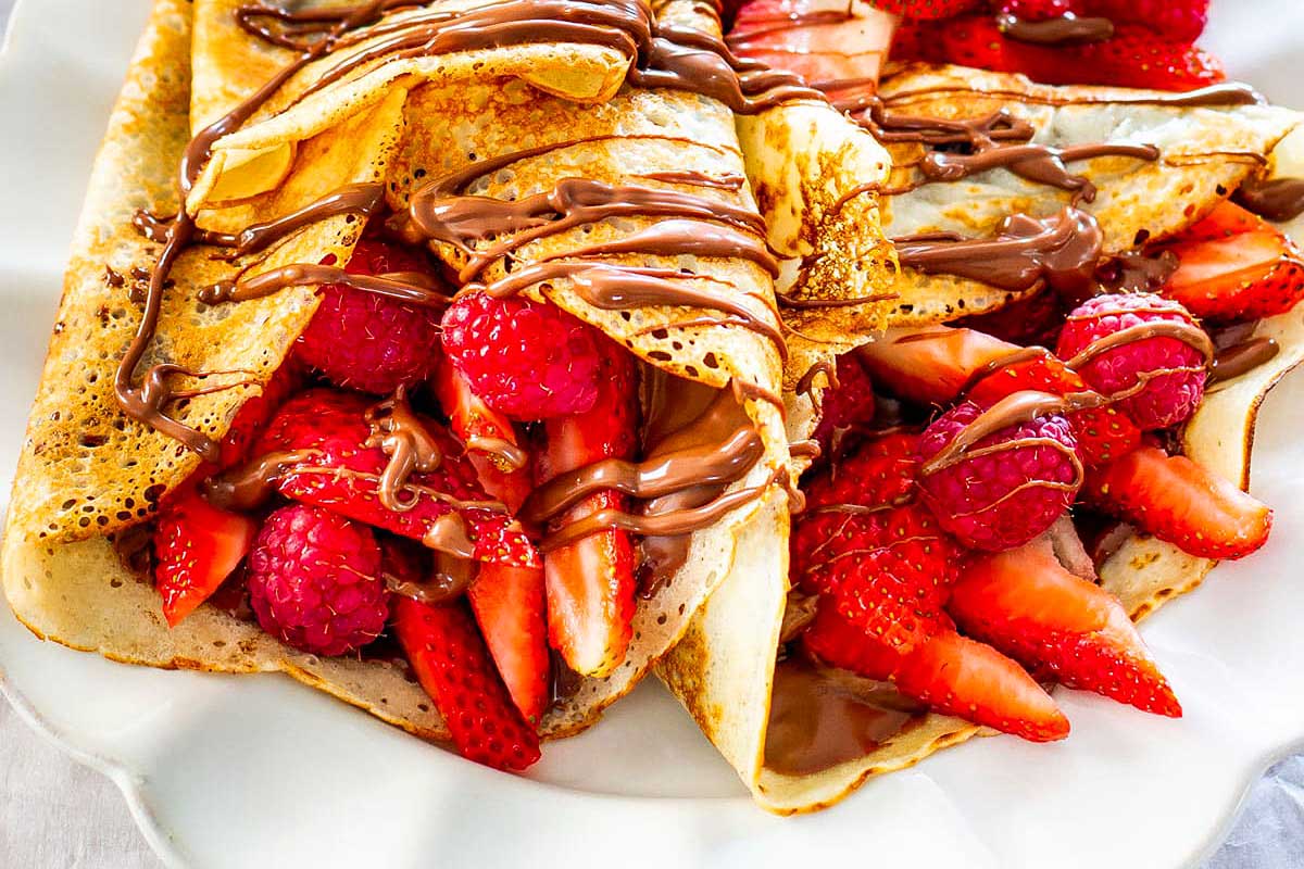 nutella berry crepes 1 2