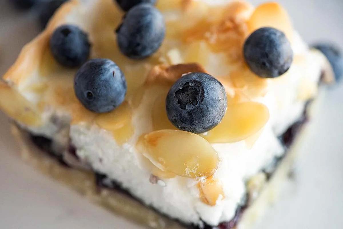 tasty blueberry pie meringue topped squares bella bucchiotti 40