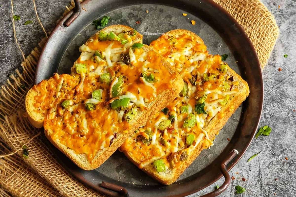 Air Fryer Cheese On Toast | Chilli Cheese Toast. 