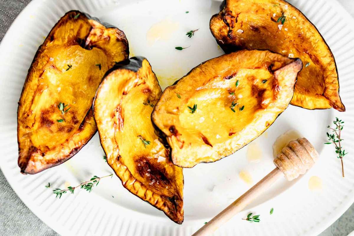 Air Fryer Acorn Squash. 