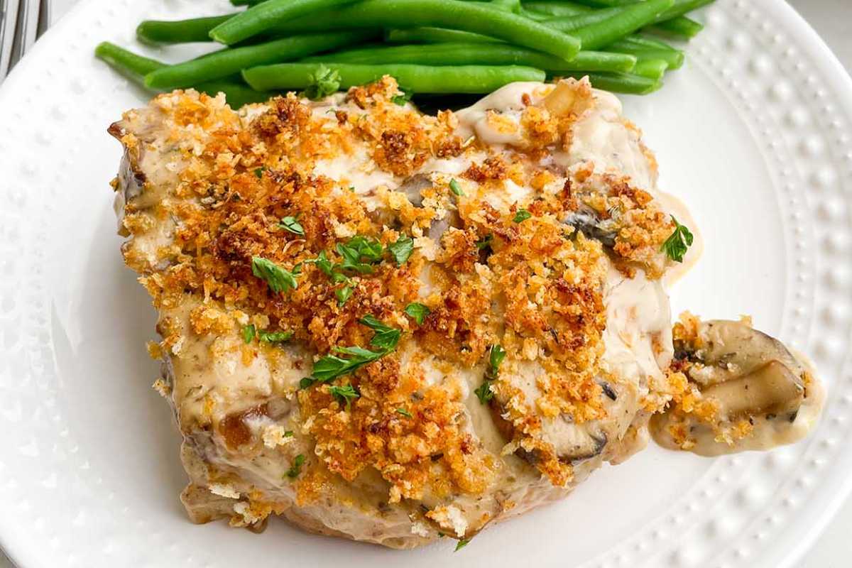 Baked Pork Chops With Mushroom Gravy. 
