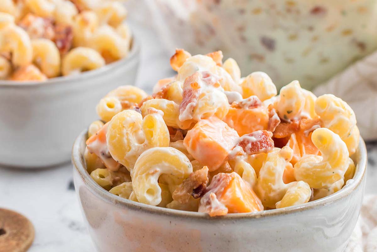 Easy Bacon Ranch Pasta Salad. 