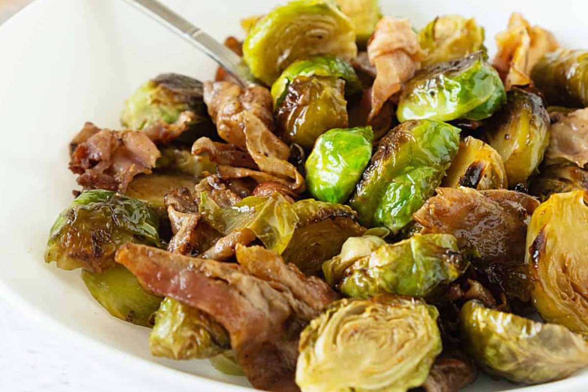 Balsamic Bacon Brussels Sprouts (Roasted).