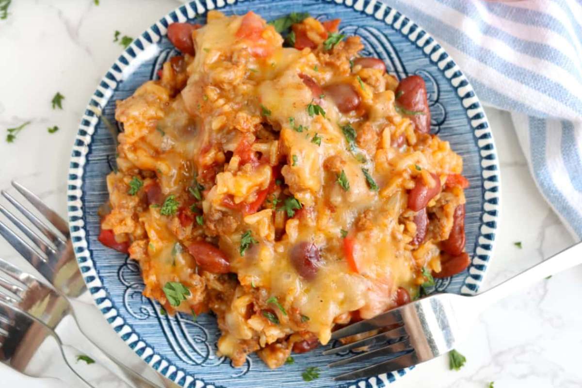 Beef Taco Skillet Recipe With Rice. 