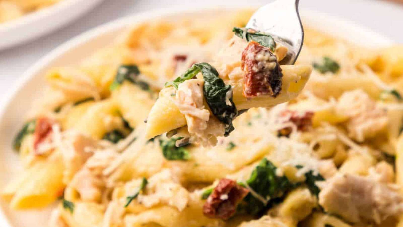 Chicken and Spinach Pasta recipe by Busy Day Dinners.