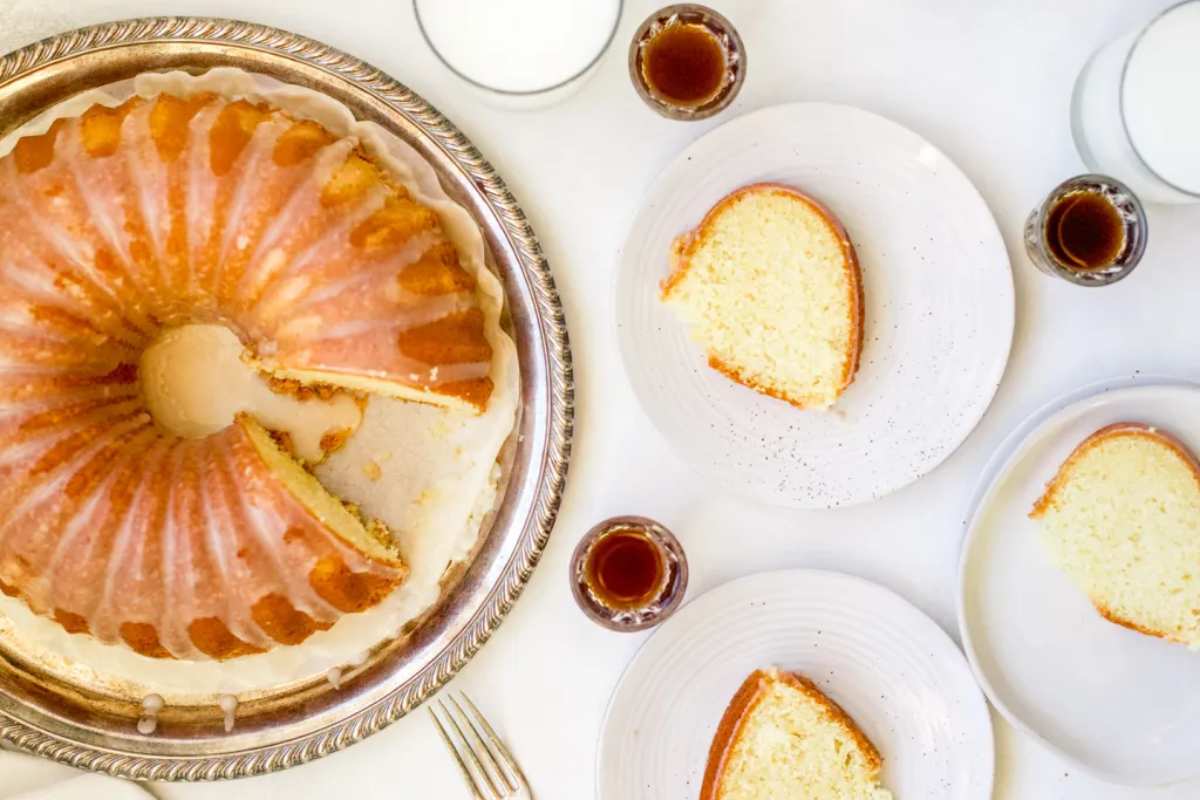 Buttermilk Bundt Cake With Bourbon Glaze. 