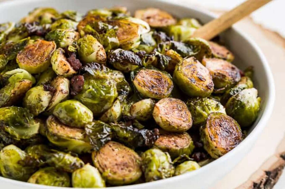 Caramelized Bacon Balsamic Brussels Sprouts. 