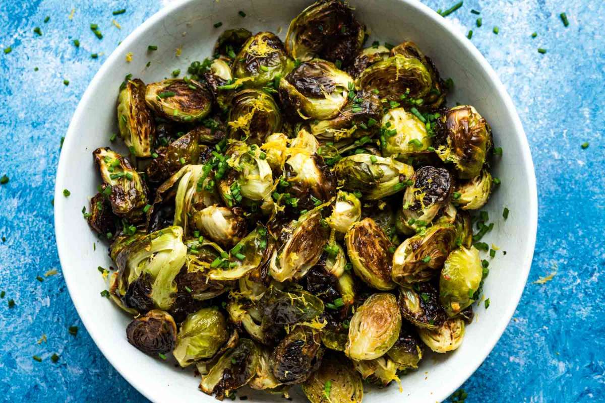 Caramelized Brussels Sprouts Honey Glaze. 