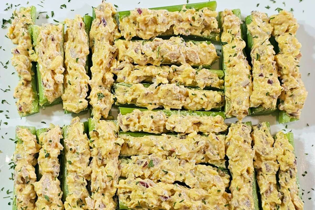 Celery Snack Recipes: Quick and Easy Ideas for Healthy Bites. 