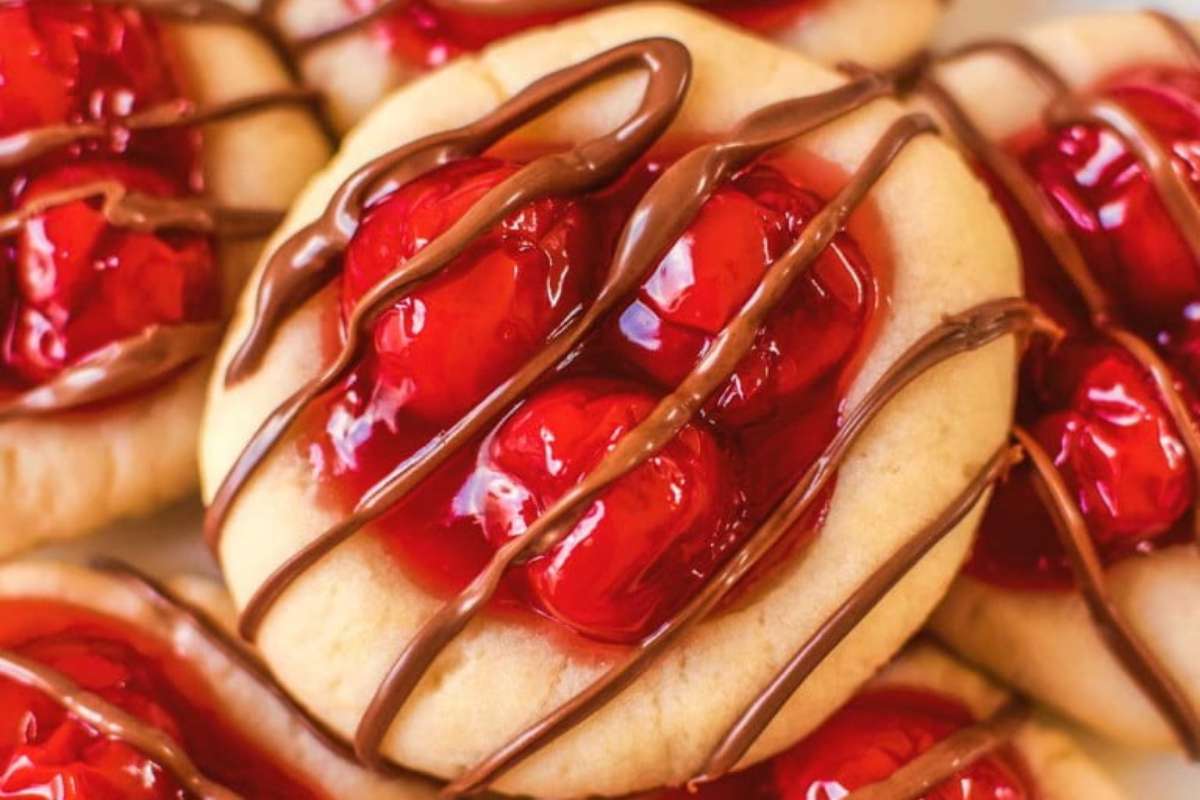 Cherry Pie Cookies. 