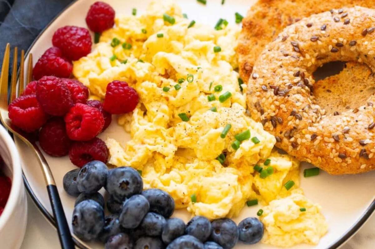 Cottage Cheese Scrambled Eggs. 