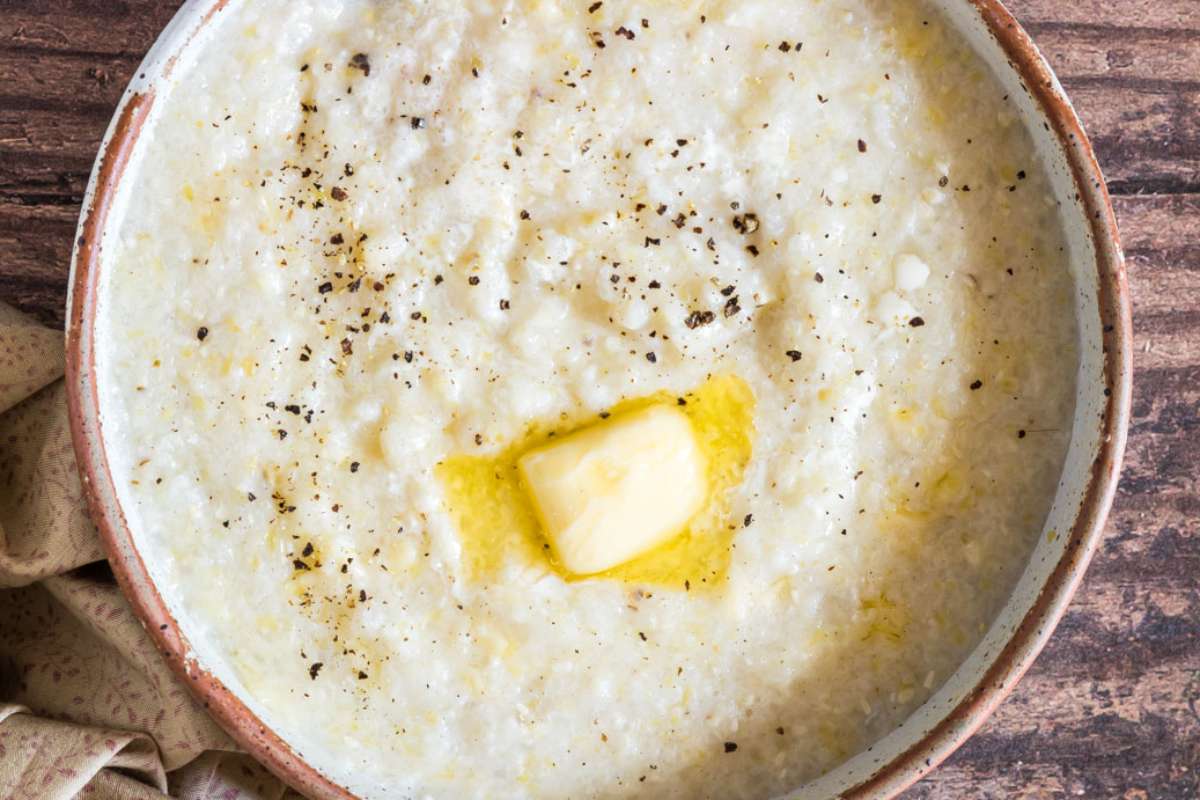 Creamy Crockpot Grits. 