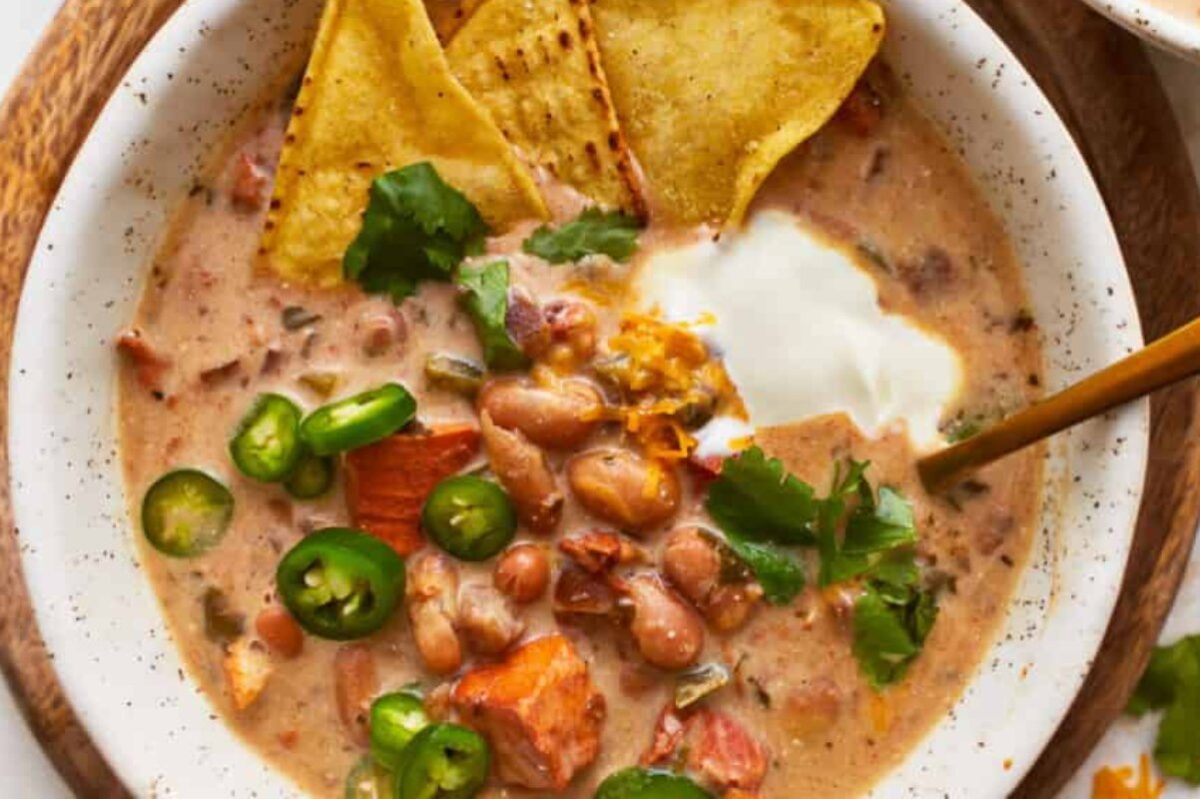 Creamy White Chicken Chili Recipe