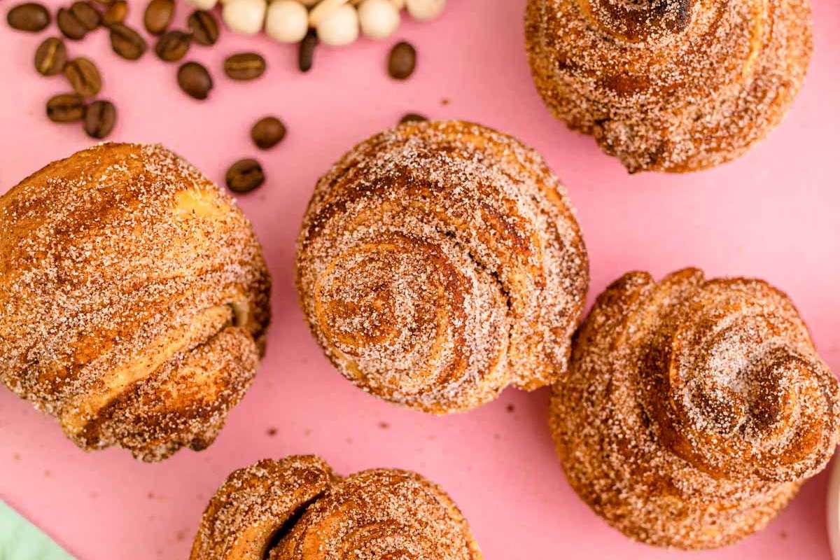 Cruffins Recipe (Made With Puff Pastry). 