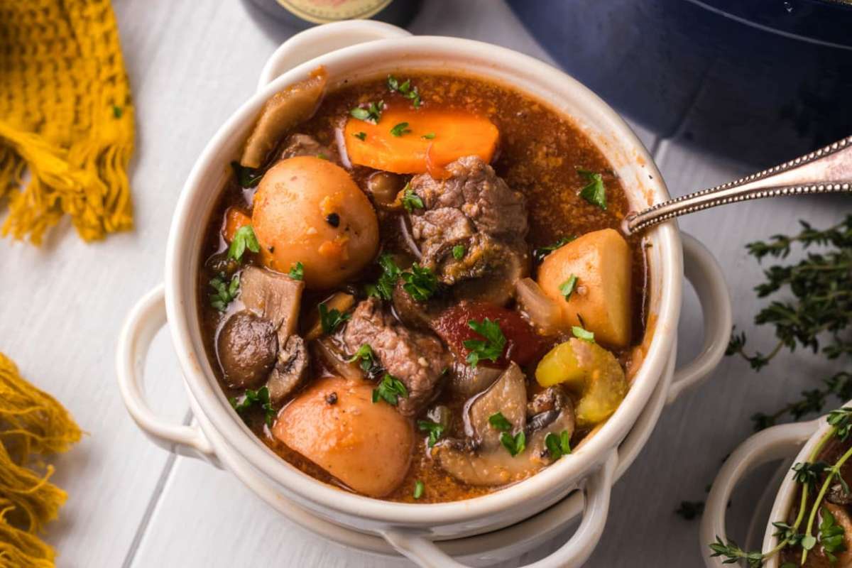 Dutch Oven Or Slow Cooker Guinness Beef Stew. 