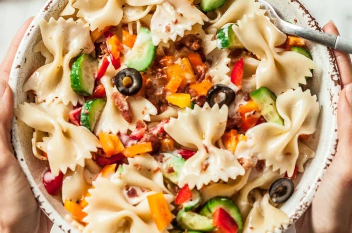 Easiest Summer Italian Pasta Salad