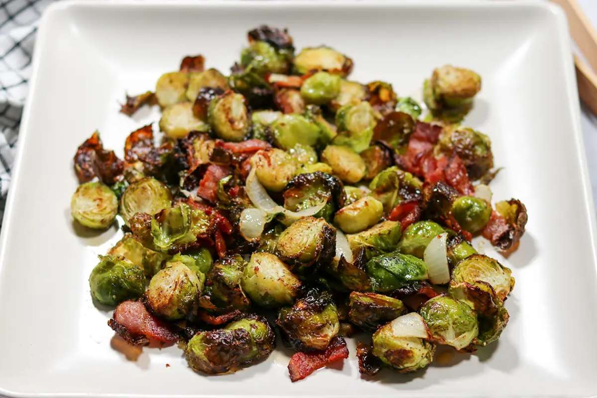 Easy Air Fryer Brussels Sprouts With Bacon and Maple. 