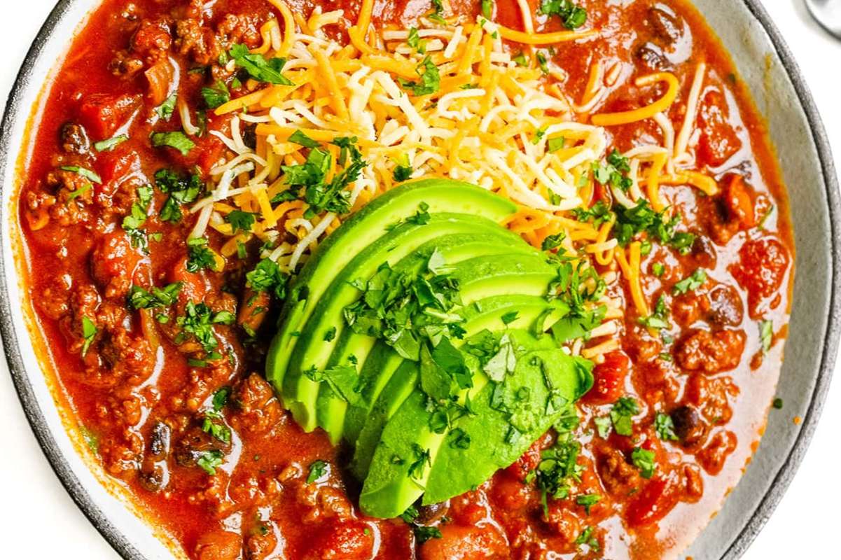 Easy Chili Recipe (Award Winning!). 