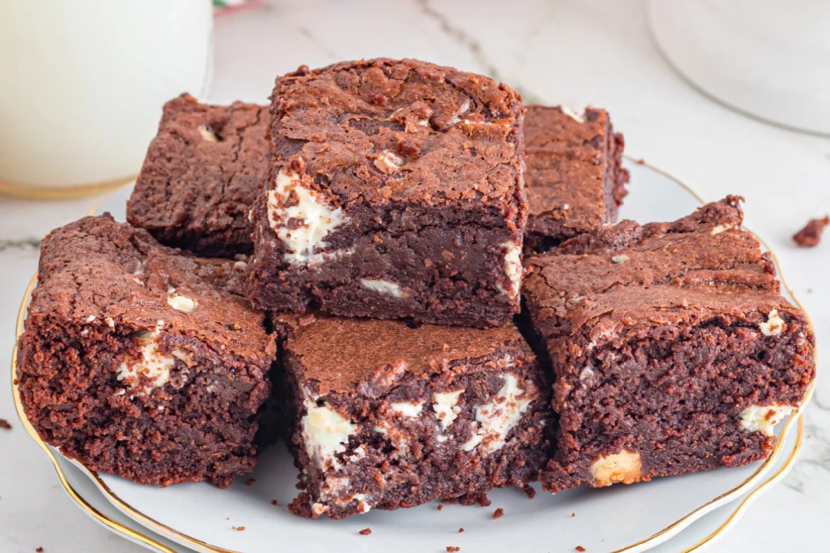 Easy Chocolate Fudge Brownies