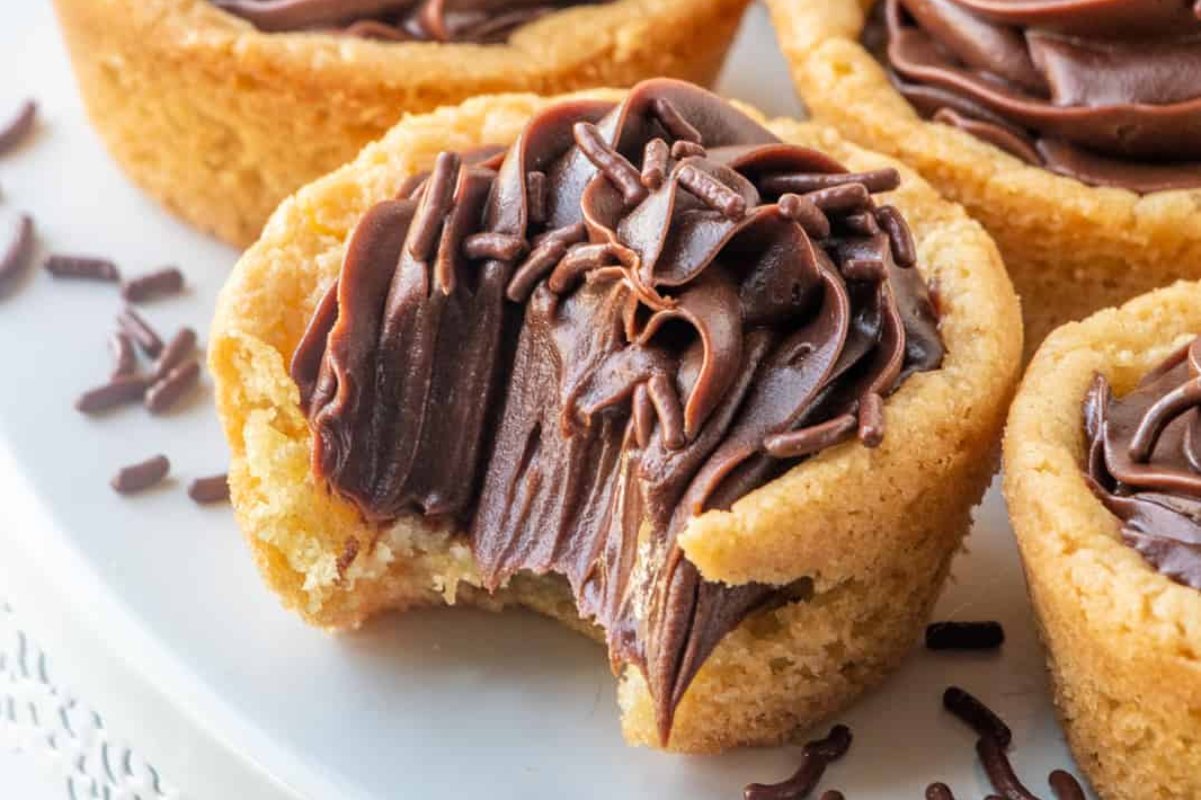 Easy Cookie Cups